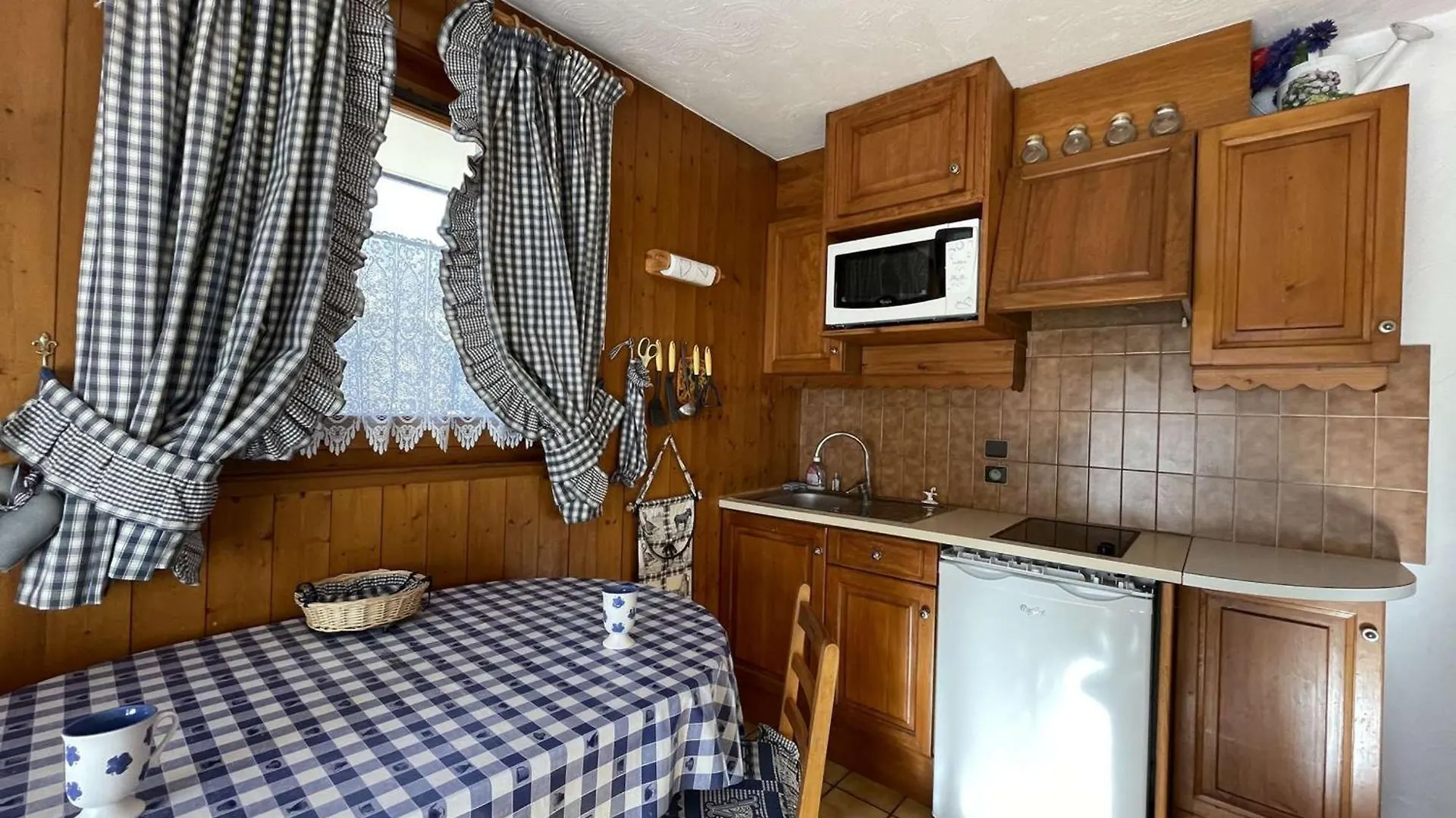 Studio Cabine A Praz-Sur-Arly Proche Pistes Avec Parking - Fr-1-603-122 0*,